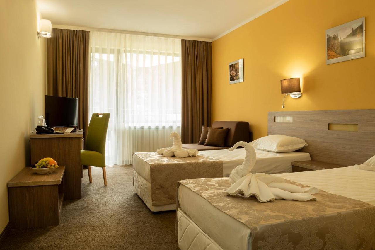 Hotel Niken Pamporovo Luaran gambar