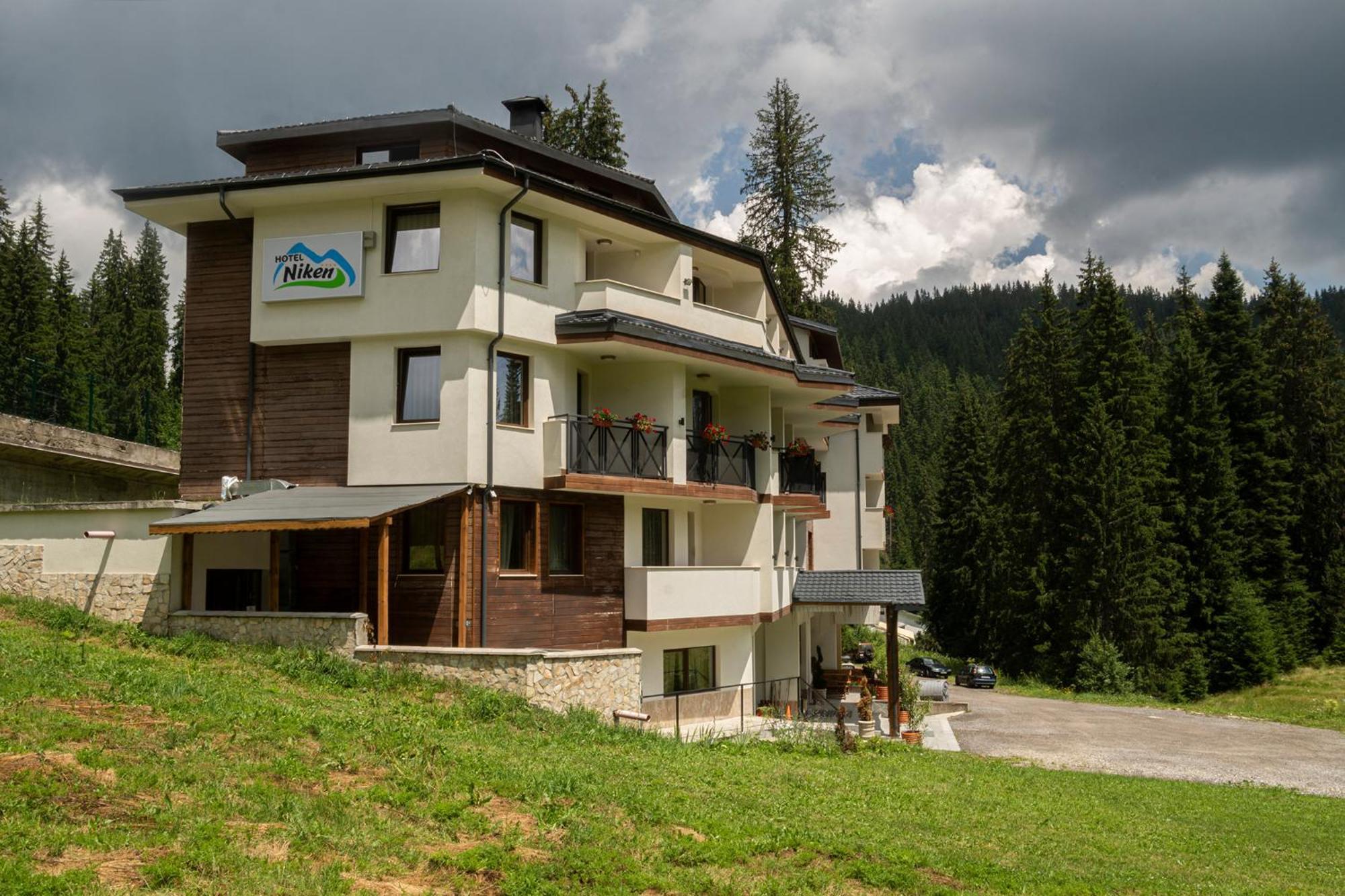 Hotel Niken Pamporovo Luaran gambar